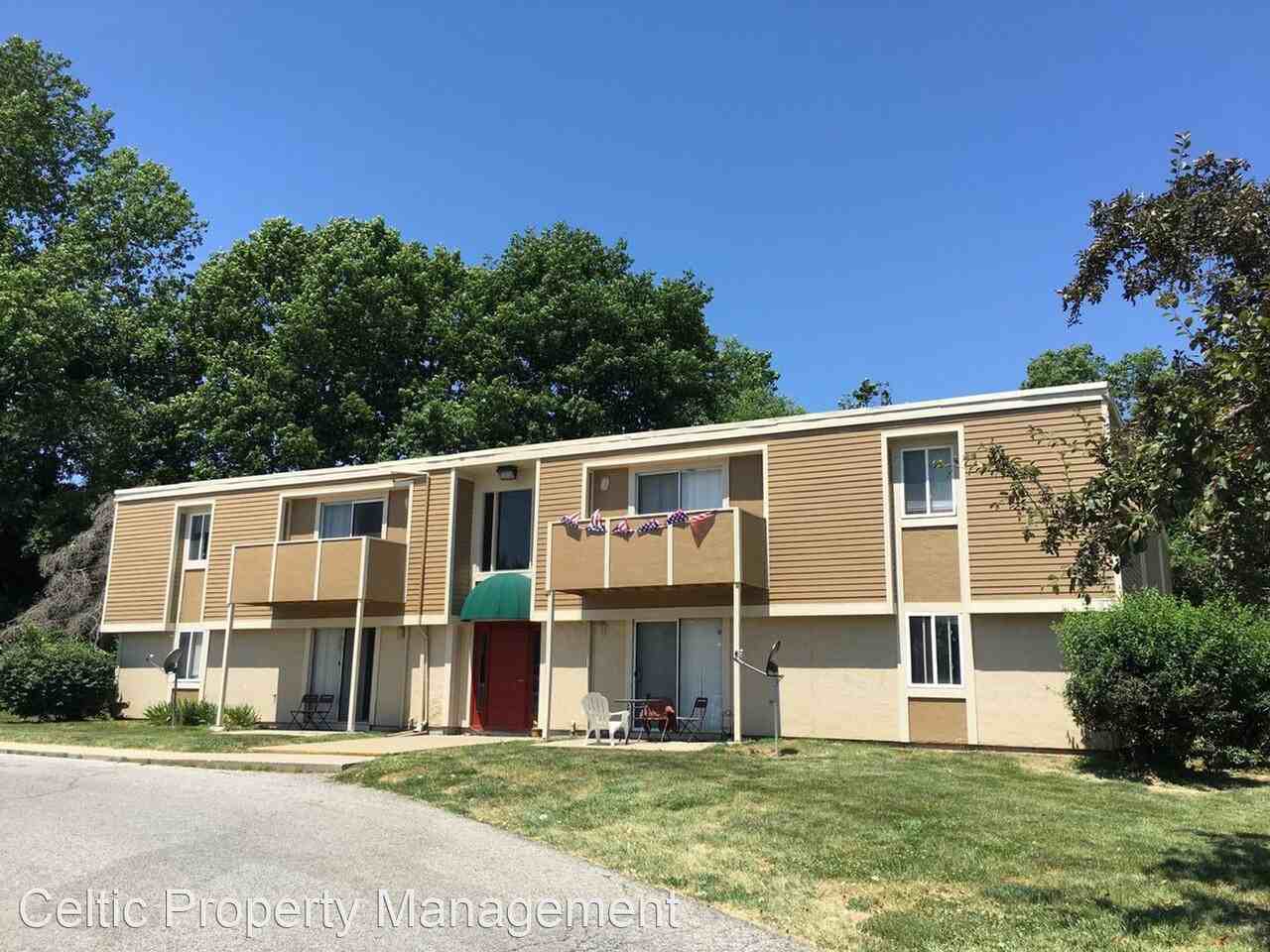 Your best place to stay in St. Joe is at Gene Field Apartments! Studios, 1,2 and 3 Bedrooms Available! - Photo 3 of 6