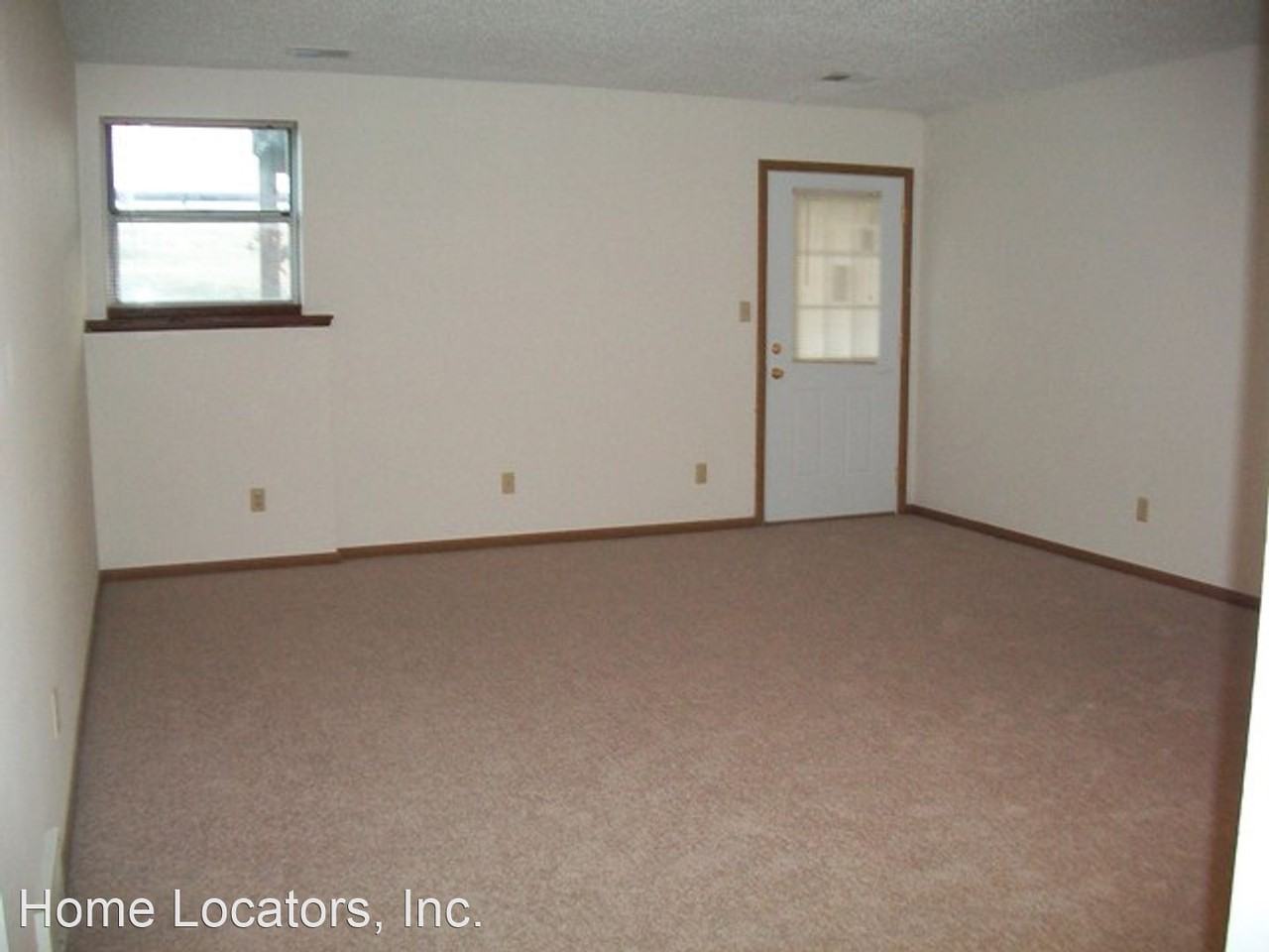 516 Cantebury Dr - Photo 2 of 6