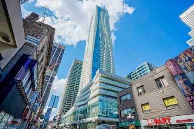 1 Bloor Street East #5808