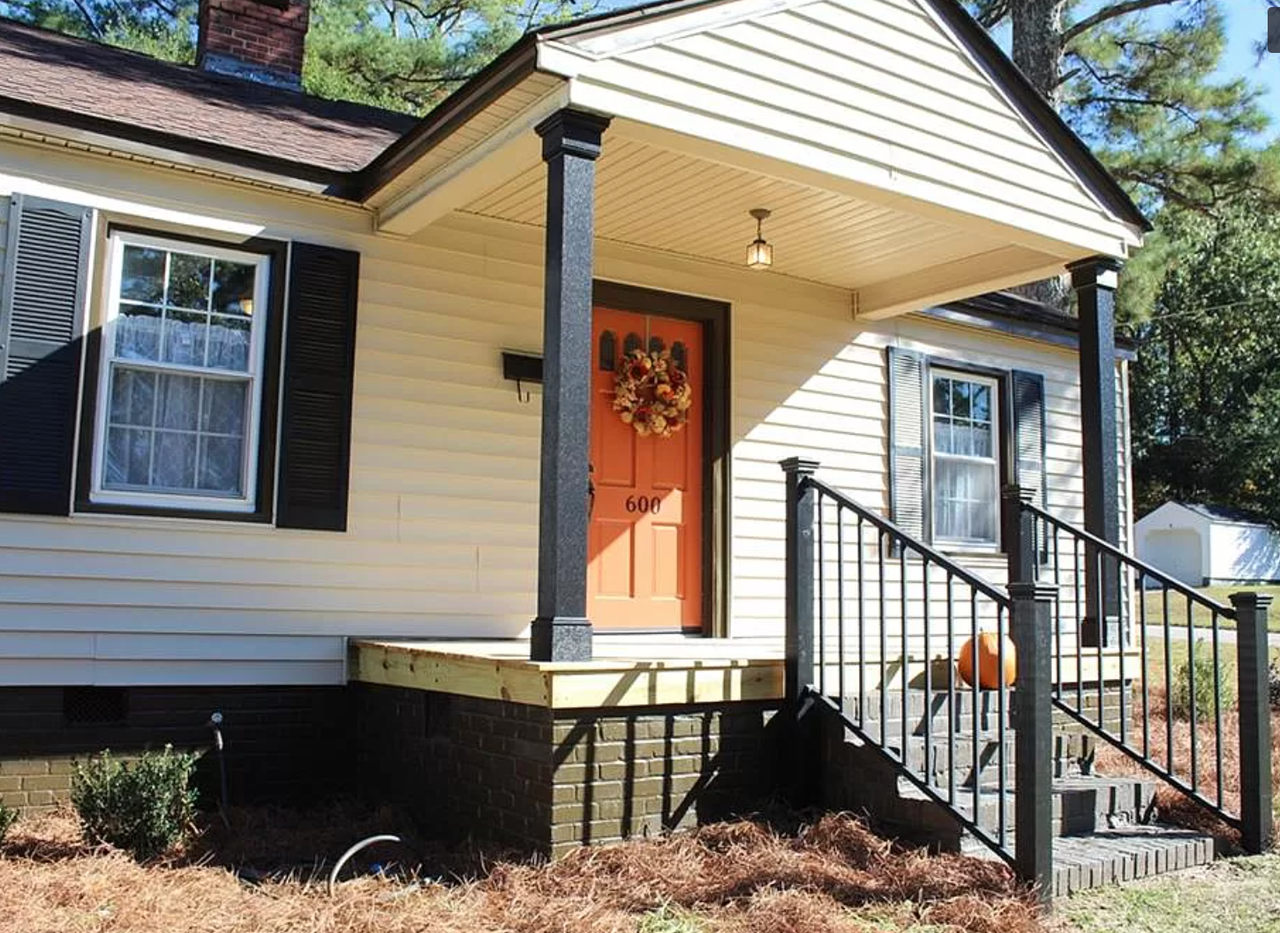600 Glenville Avenue - Photo 3 of 18
