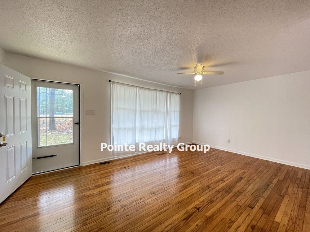 23753 Highway Fifty Eight - Photo 3 of 16