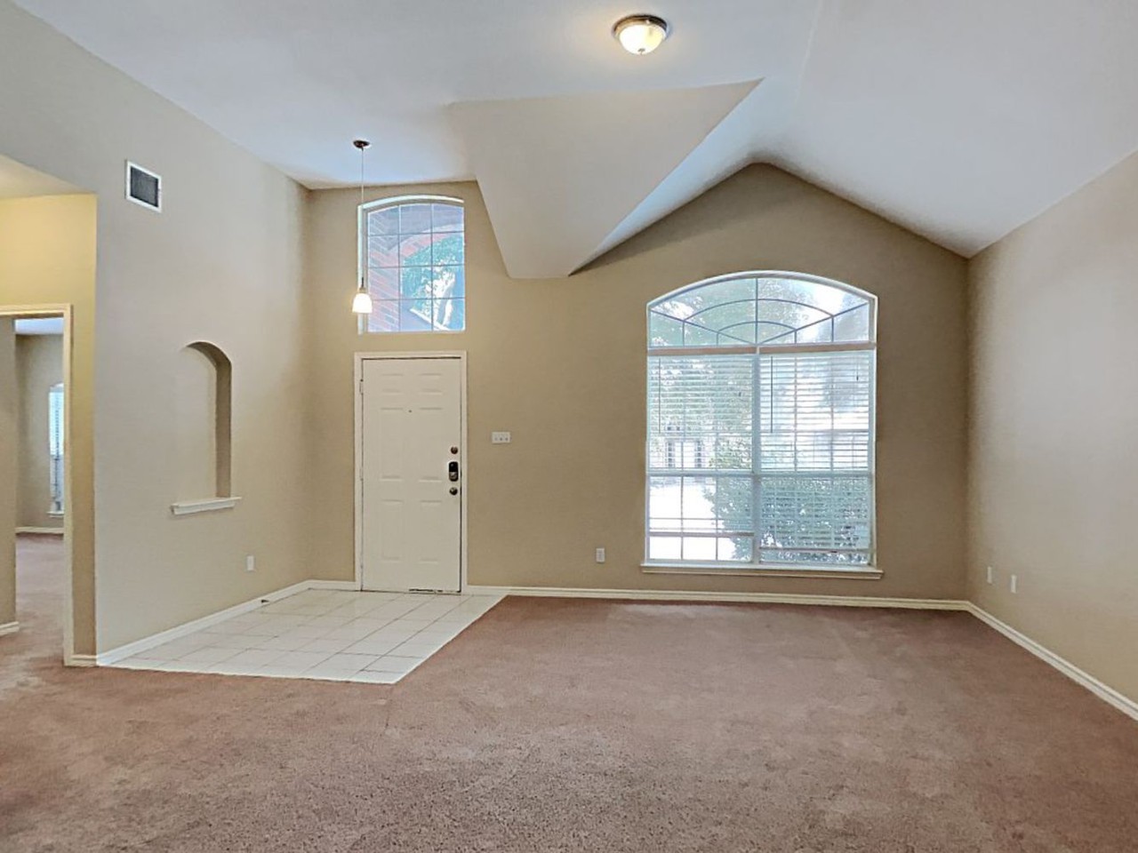 814 Kipling Dr - Photo 3 of 23