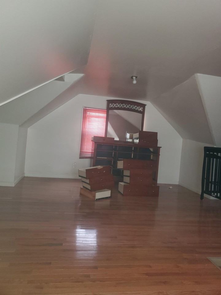15736 Biltmore St #1 - Photo 4 of 24