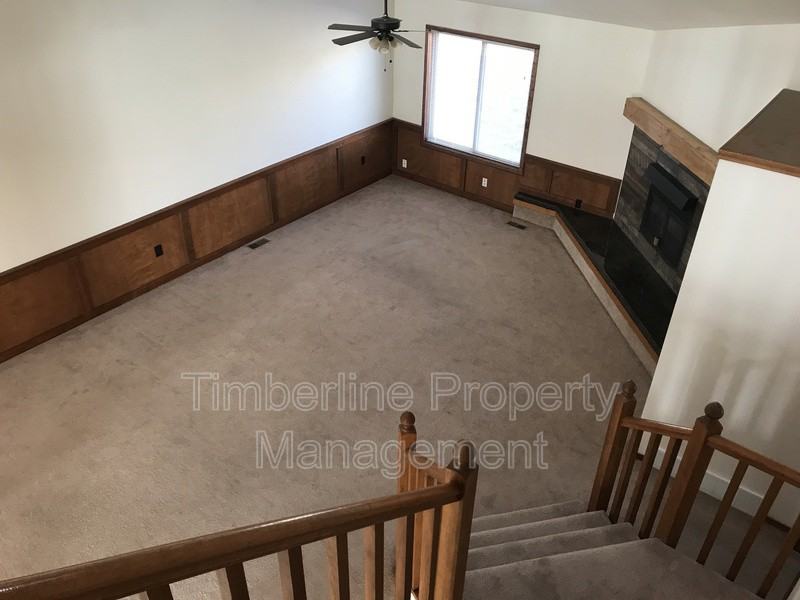 936 Caribou Dr W - Photo 7 of 27