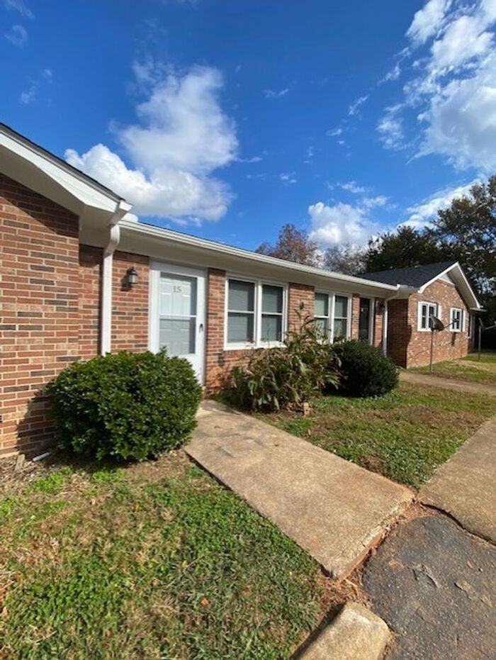 300 Brook Glenn Rd #31