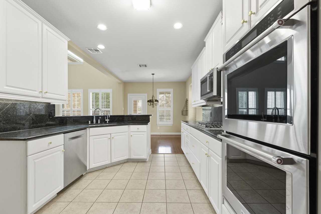 830 High Meadow Road - Photo 2 of 23