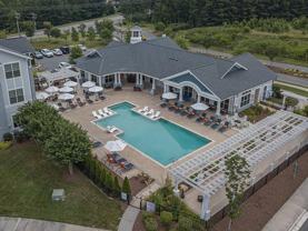 6450 Viewpointe Cir - Photo 1 of 1