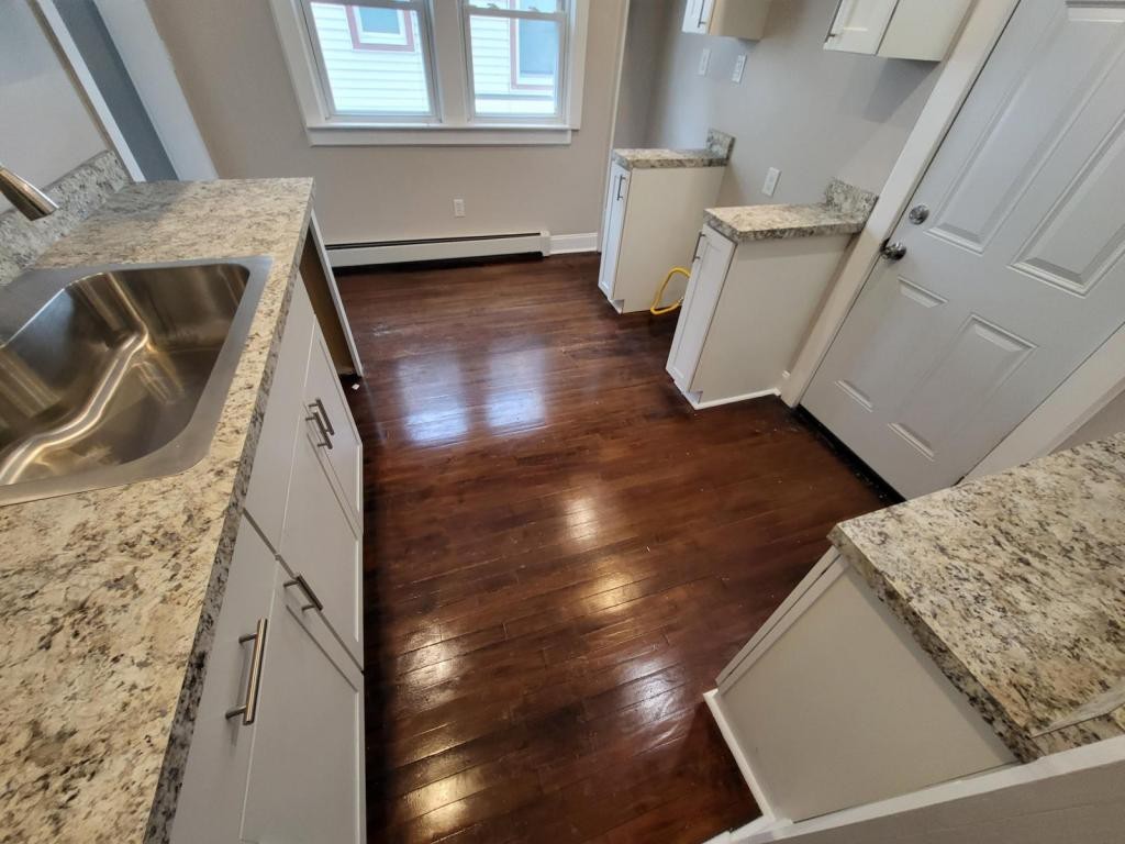 137 Peck Ave Syracuse NY 13206 - Photo 3 of 16