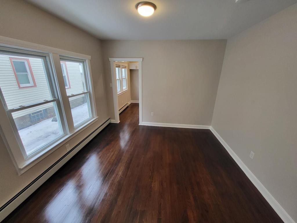 137 Peck Ave Syracuse NY 13206 - Photo 5 of 16