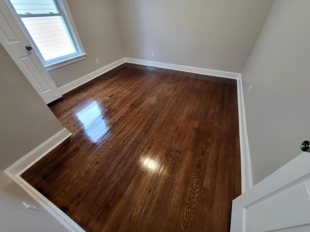 137 Peck Ave Syracuse NY 13206 - Photo 5 of 20