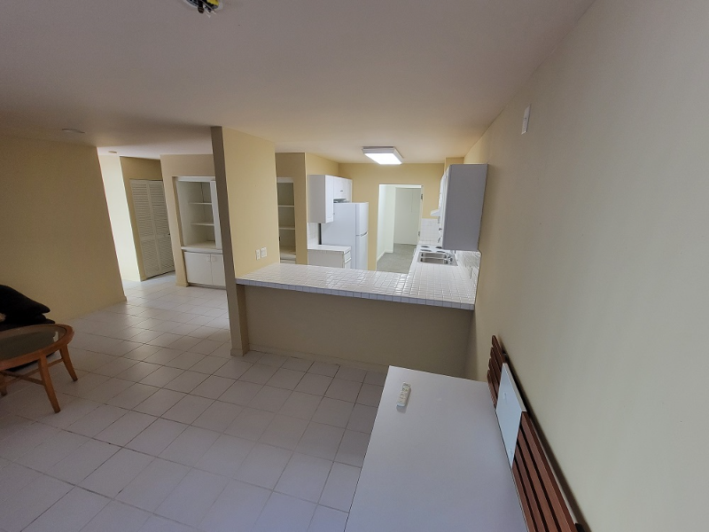 544 Portlock Rd #B - Photo 3 of 13