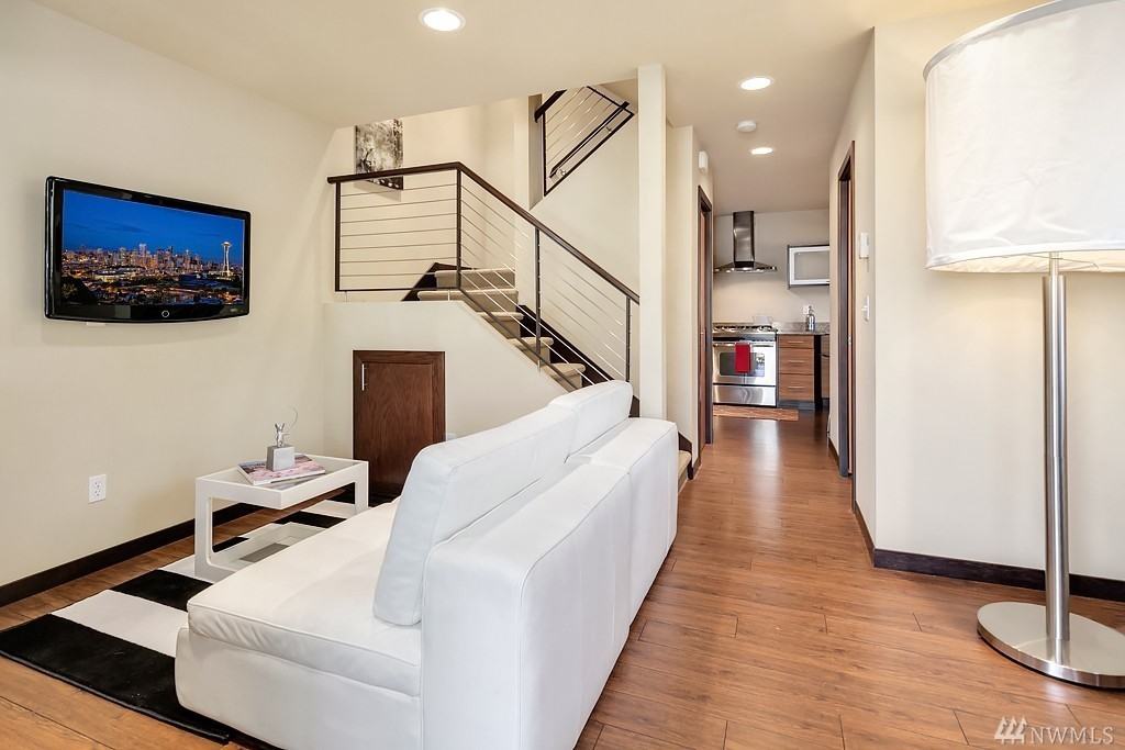 5200 11th Avenue Northeast - AUnit A #A - Photo 2 of 21