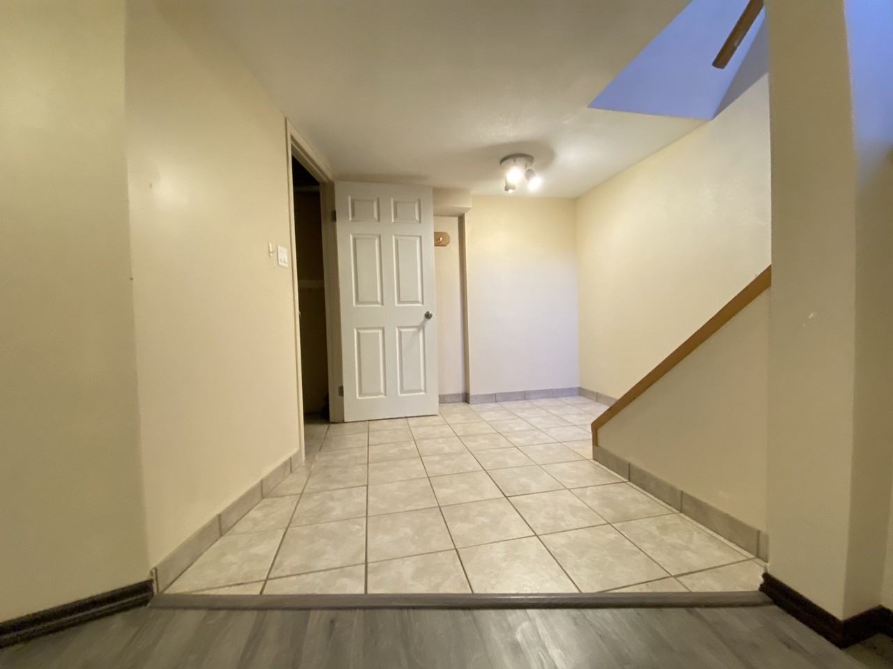 9910 96 Avenue #B - Photo 2 of 17