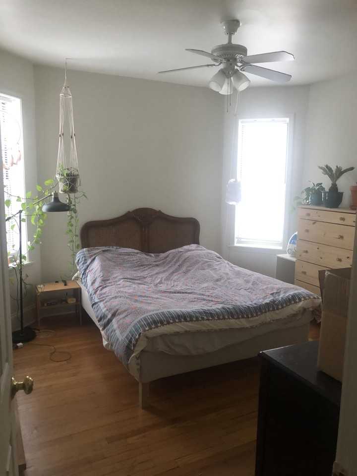 1433 W Farwell Ave #1433-2 - Photo 3 of 6