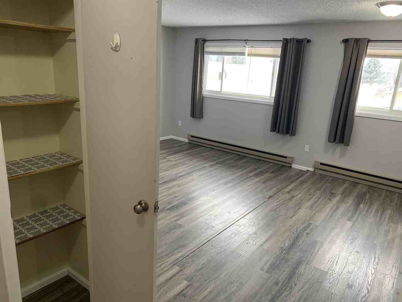 171 Rosewood Dr #D - Photo 6 of 11