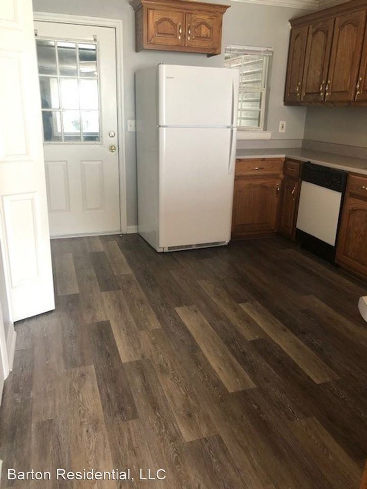 2423 Gaslight Pl - Photo 3 of 4