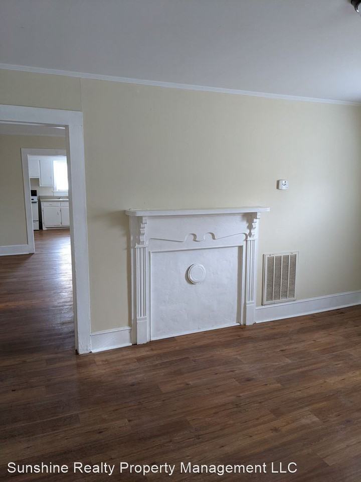 709-711 JOYNER STREET - Photo 2 of 6