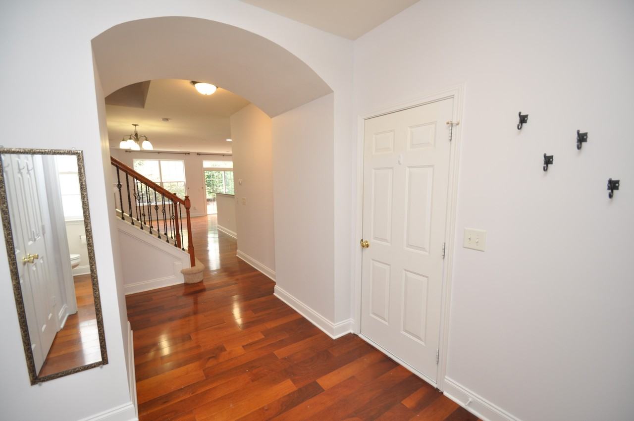 508 War Admiral Ct - Photo 4 of 39