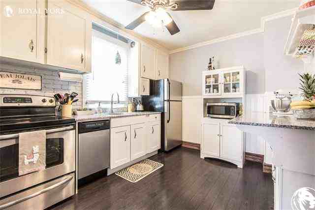 6294 Culp St - Photo 2 of 24