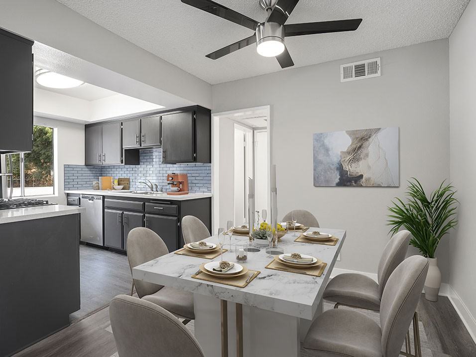 Sherman Oaks Gardens - Photo 6 of 28