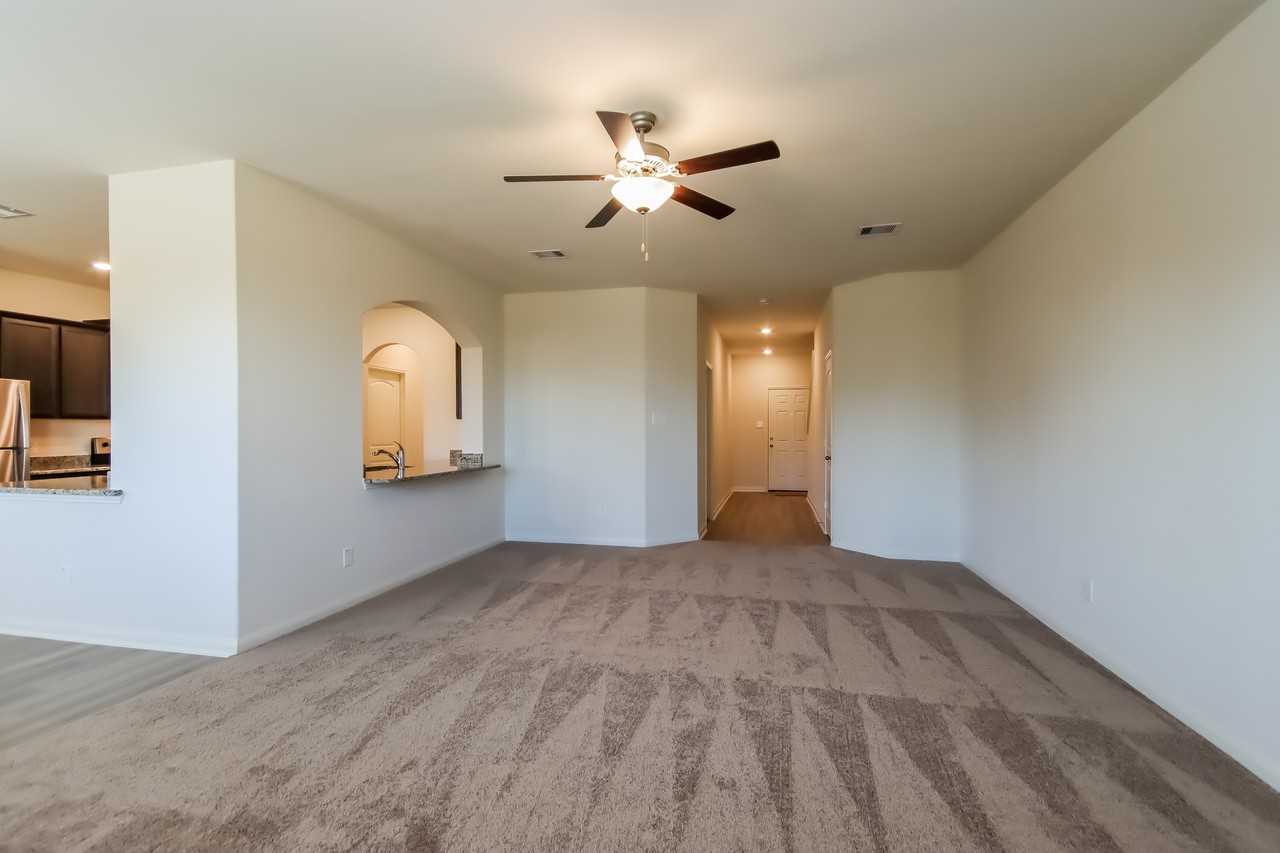 8418 Sandy Drift Rd - Photo 5 of 15