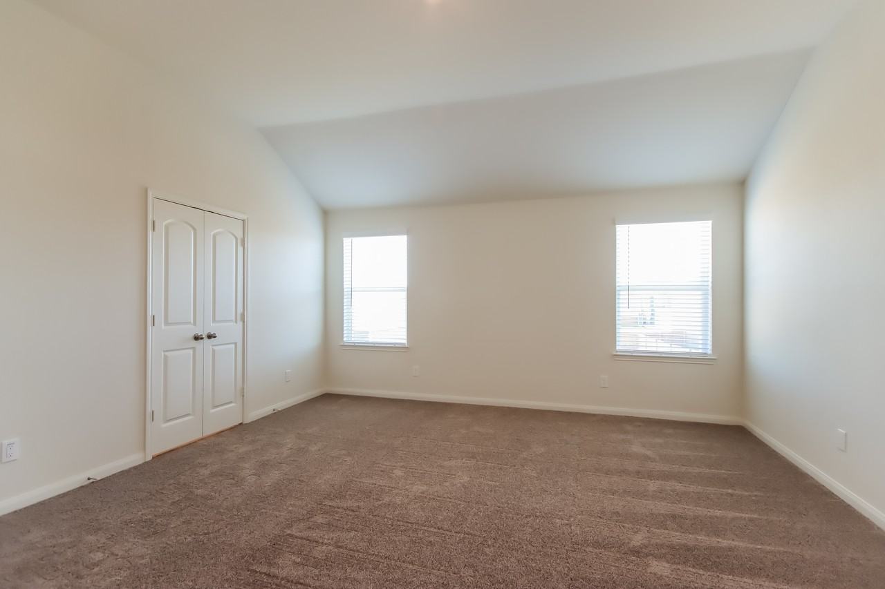 8418 Sandy Drift Rd - Photo 6 of 15