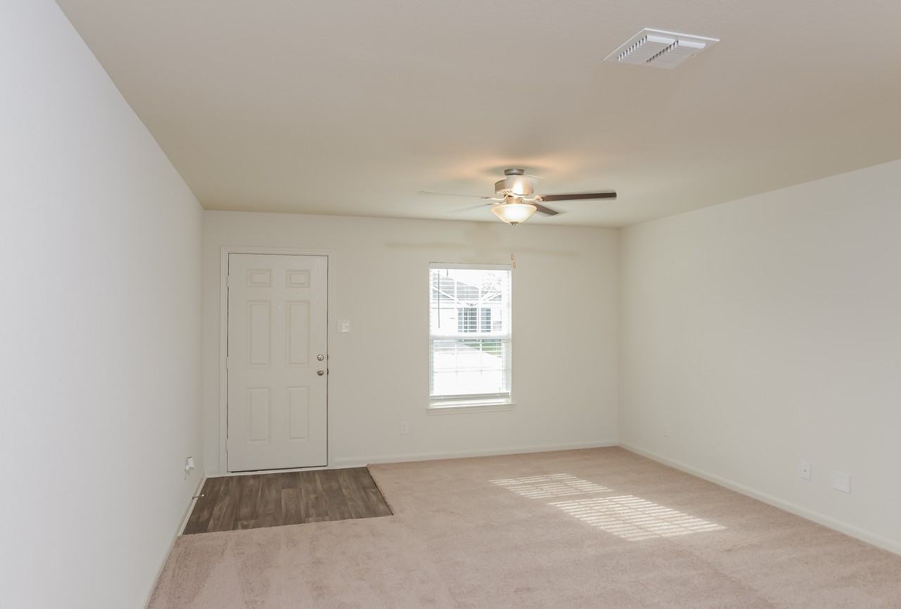 11927 Lake Parker - Photo 6 of 15