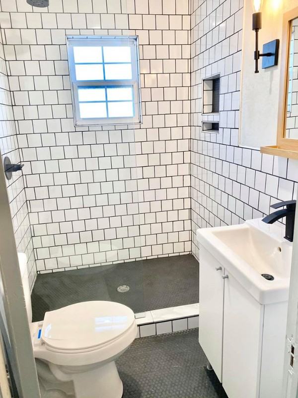 805 N Broadway St #A - Photo 6 of 10