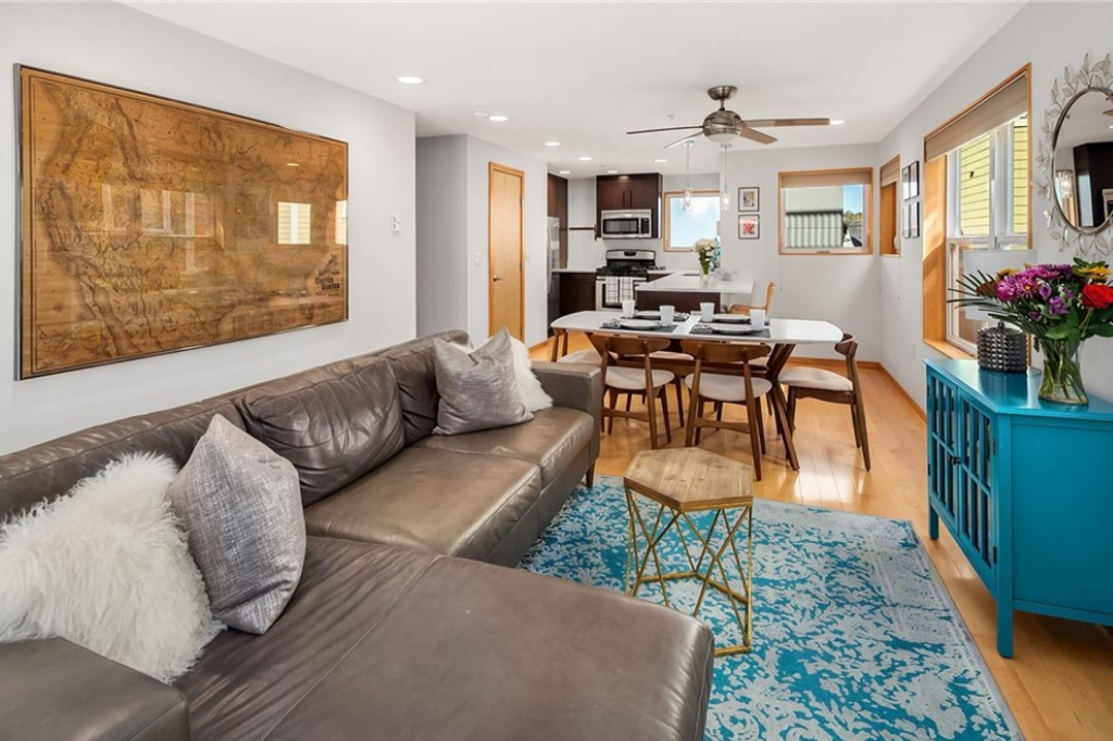 1114 29th Avenue South ##A - Photo 3 of 25
