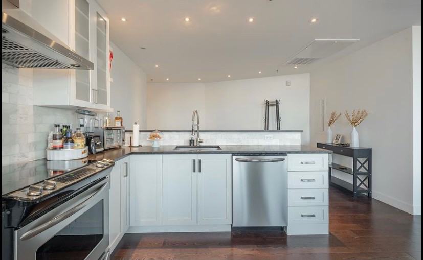 5865 Avenue de Monkland #PH2 - Photo 3 of 12