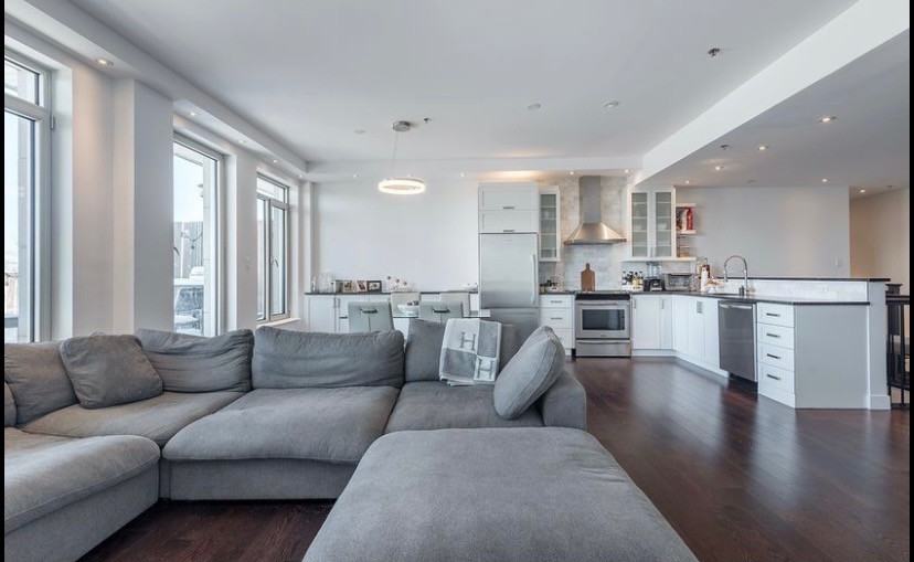 5865 Avenue de Monkland #PH2, Montréal, QC H4A 1G5 1 Bedroom