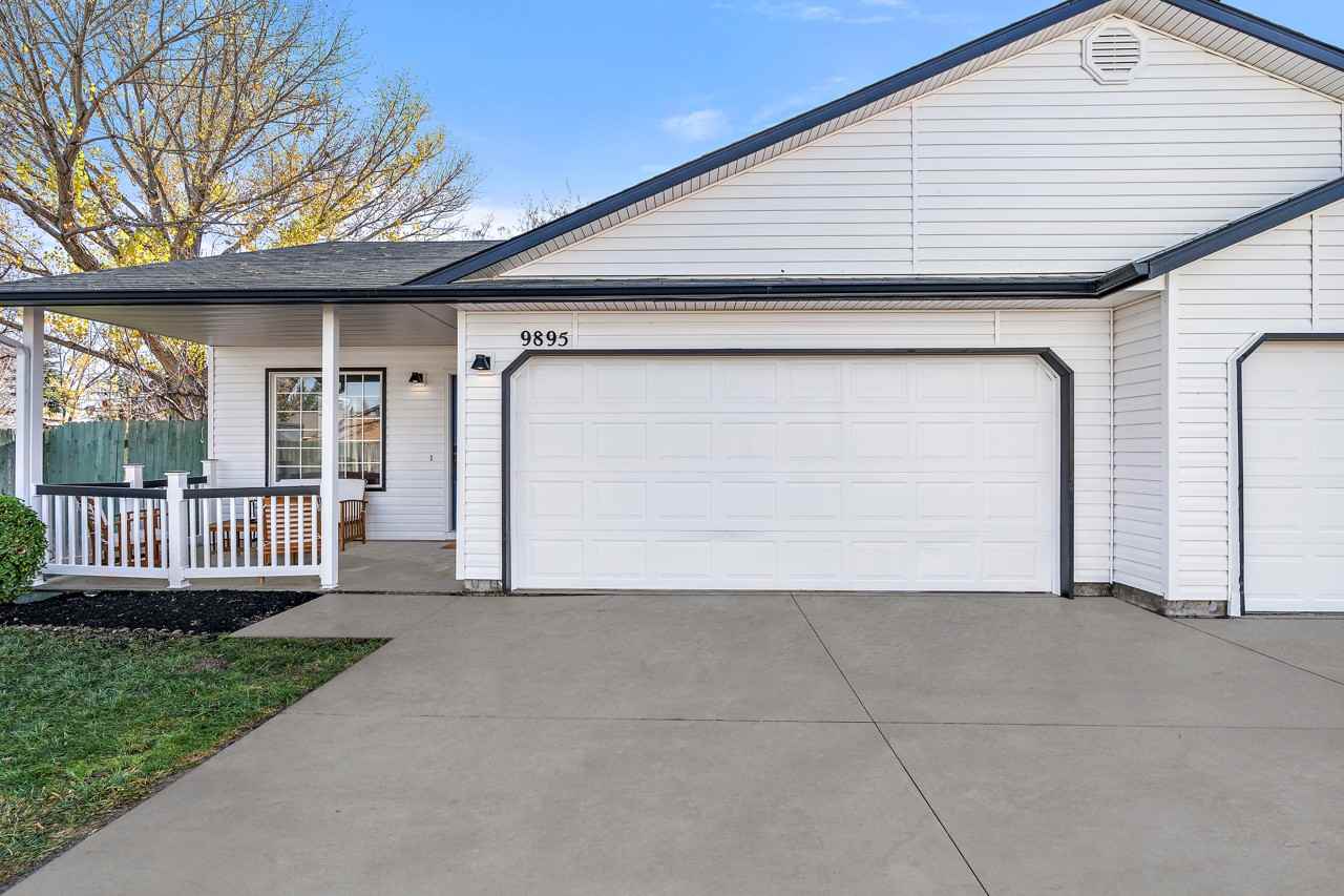 9895 W Mesquite Ct #1 - Photo 2 of 31