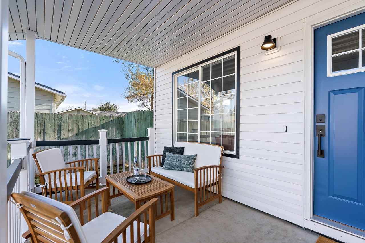 9895 W Mesquite Ct #1 - Photo 3 of 31