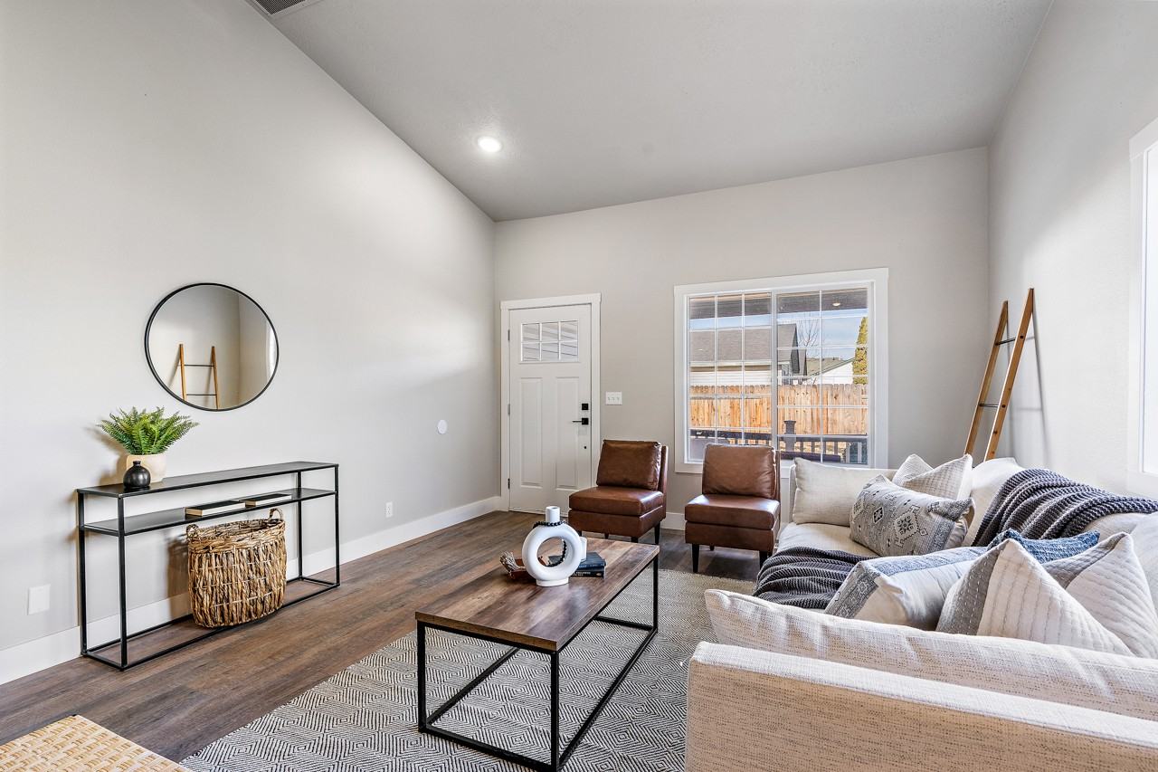 9895 W Mesquite Ct #1 - Photo 7 of 31