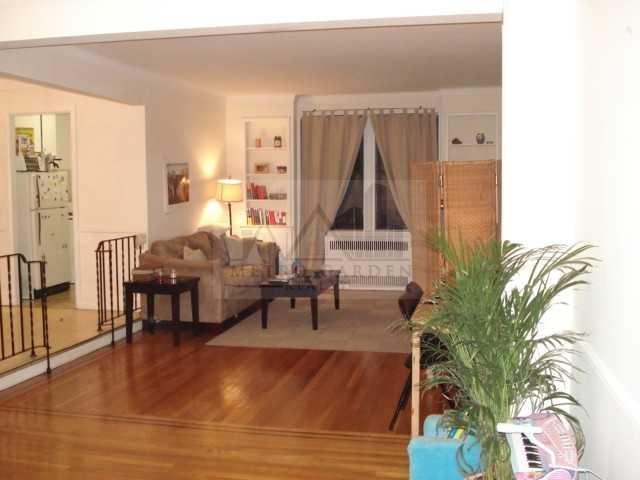 99-34 67th Road - Photo 3 of 5