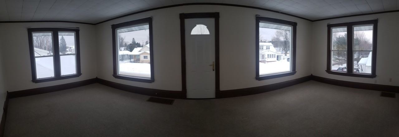 522 W F St - Photo 2 of 6