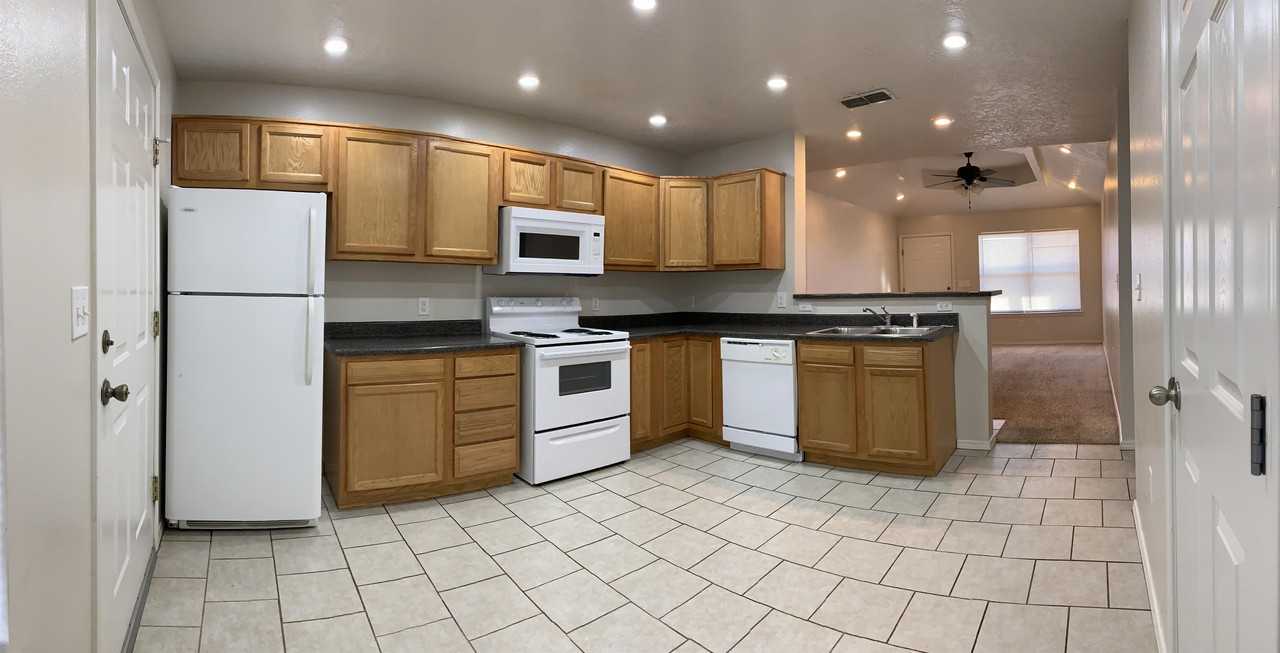 MLK Apts, LLC - 1821 #1821APTC, Clovis, NM 88101 2 Bedroom Apartment for  $975/month - Zumper