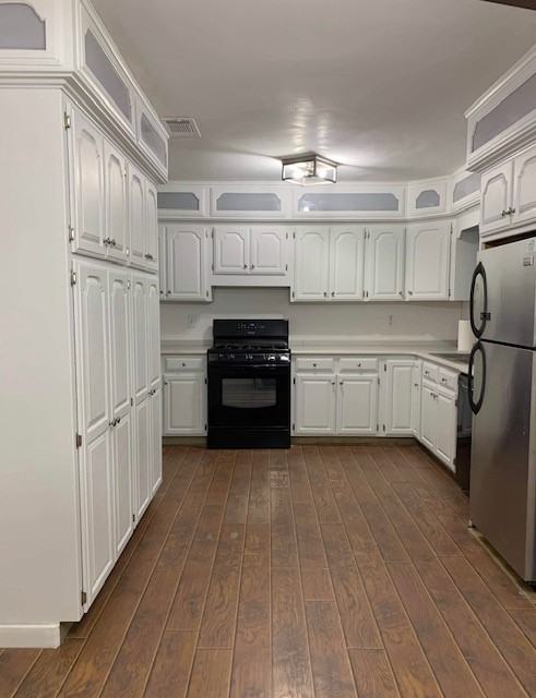 830 Lakewood Pl #1 - Photo 7 of 10