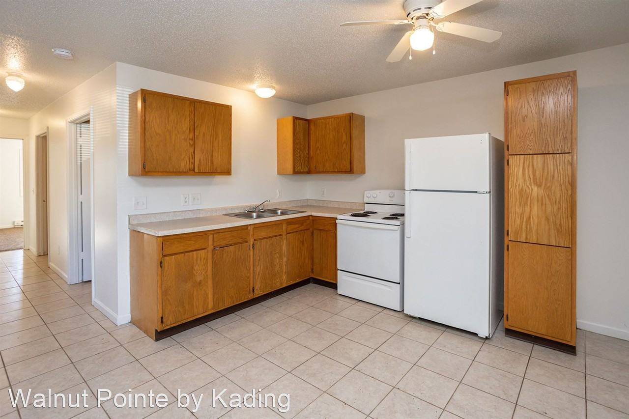 1702-1798 W. 4th St N. - Photo 2 of 27