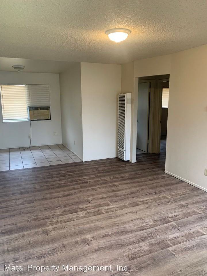 12212/12218 MAIN ST - Photo 2 of 14