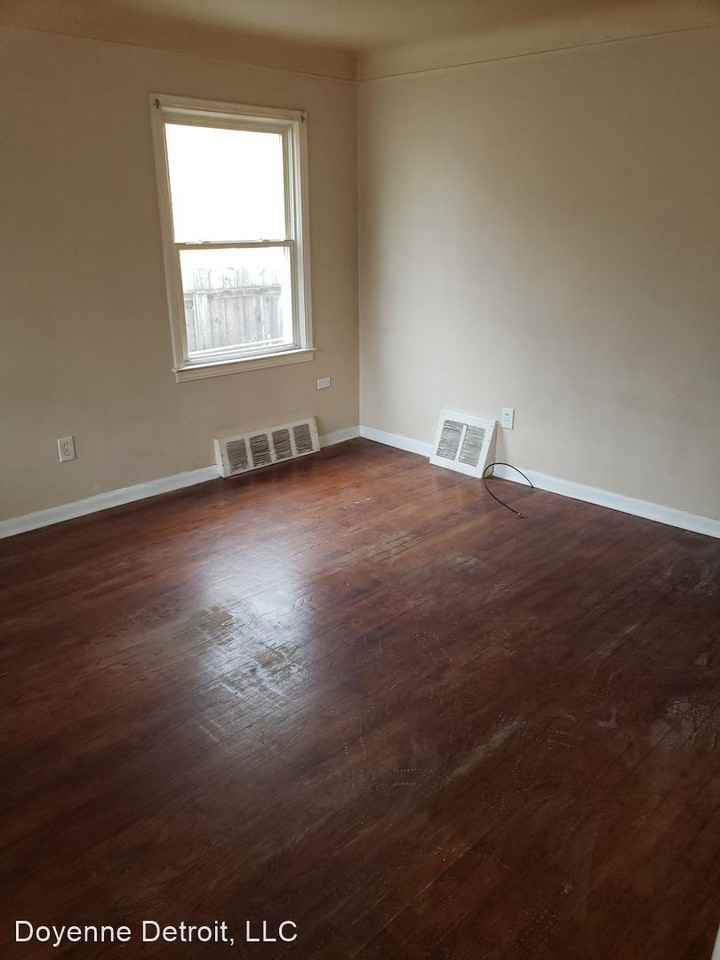 17349 Five Points St - Photo 3 of 31