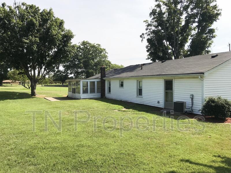 8230 Whites Creek Pike - Photo 2 of 8