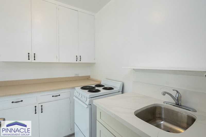 1115-C 1115 - Photo 2 of 11