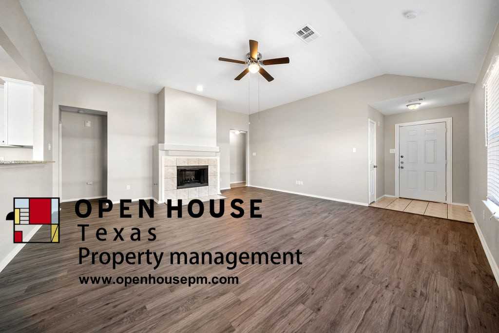 7405 Fossil Garden Dr - Photo 3 of 13