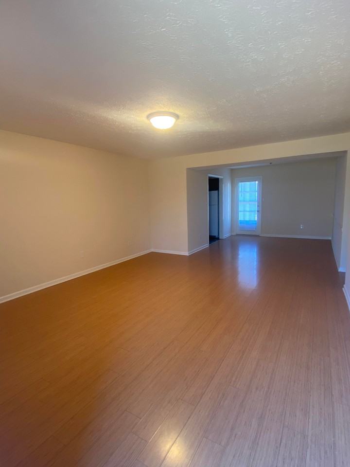 1711 Obrian Ct - Photo 2 of 11