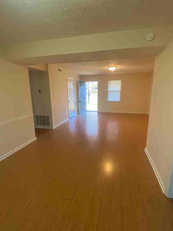 1711 Obrian Ct - Photo 3 of 11