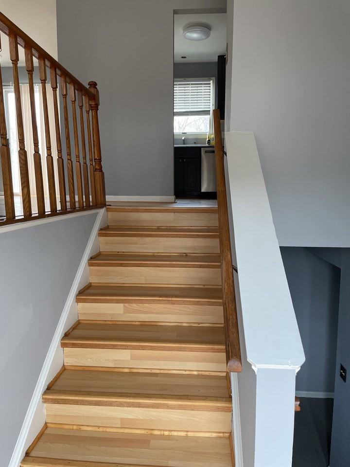 9341 Guilford Rd - Photo 2 of 17