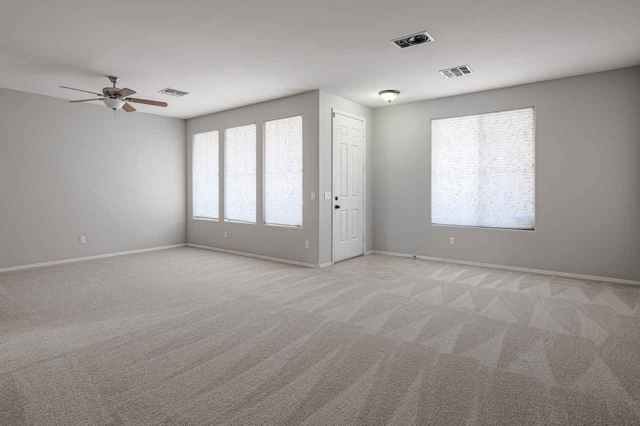 1705 E Aloe Pl - Photo 4 of 50