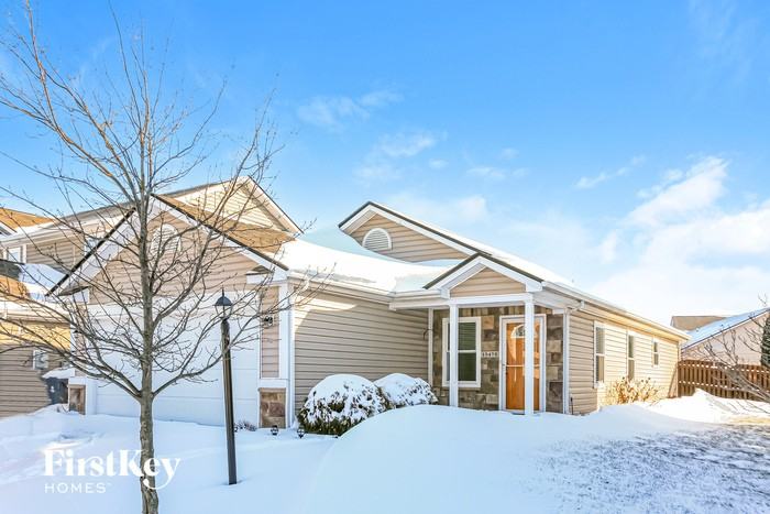 15472 Sandlands Cir - Photo 2 of 15