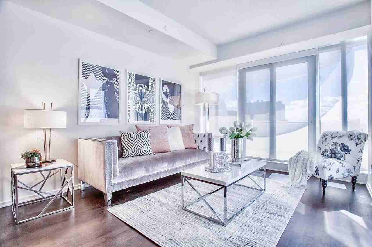 1 Bloor Street East #4508